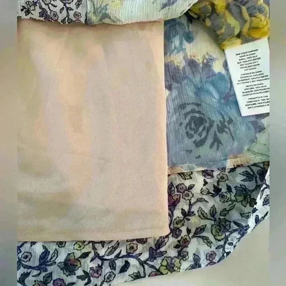 Joie Cycla Tunic Top in Mixed Floral Yellow Print Size Small - Picture 8 of 11